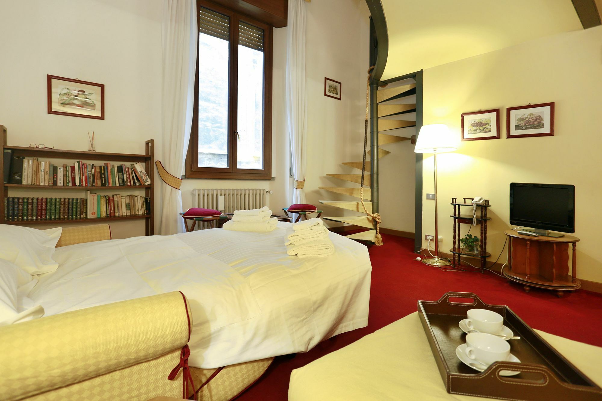 Apartment Via Santo Spirito 6 *