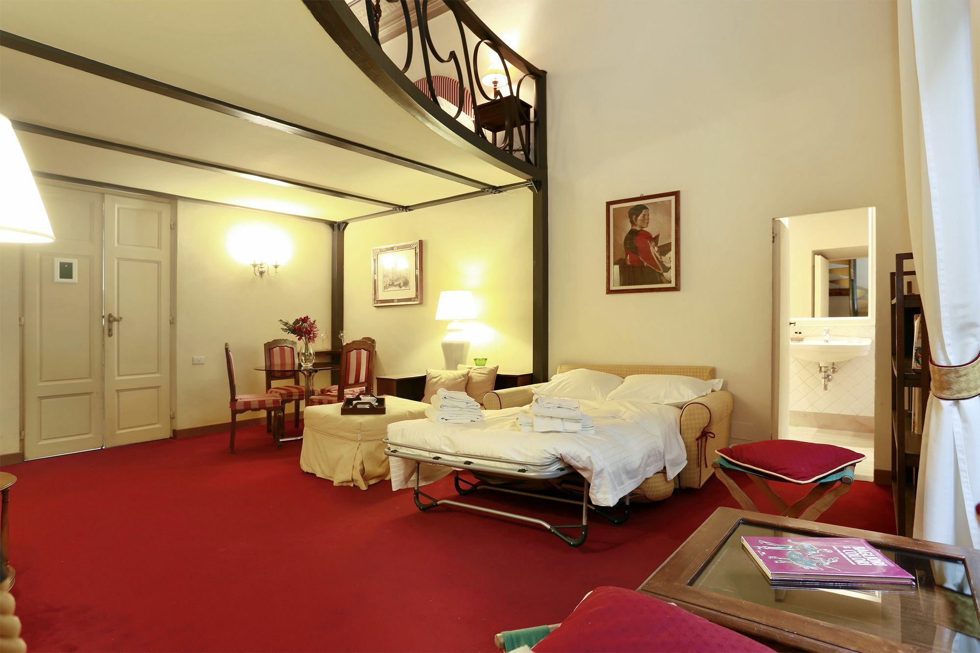 Apartment Via Santo Spirito 6 Florence